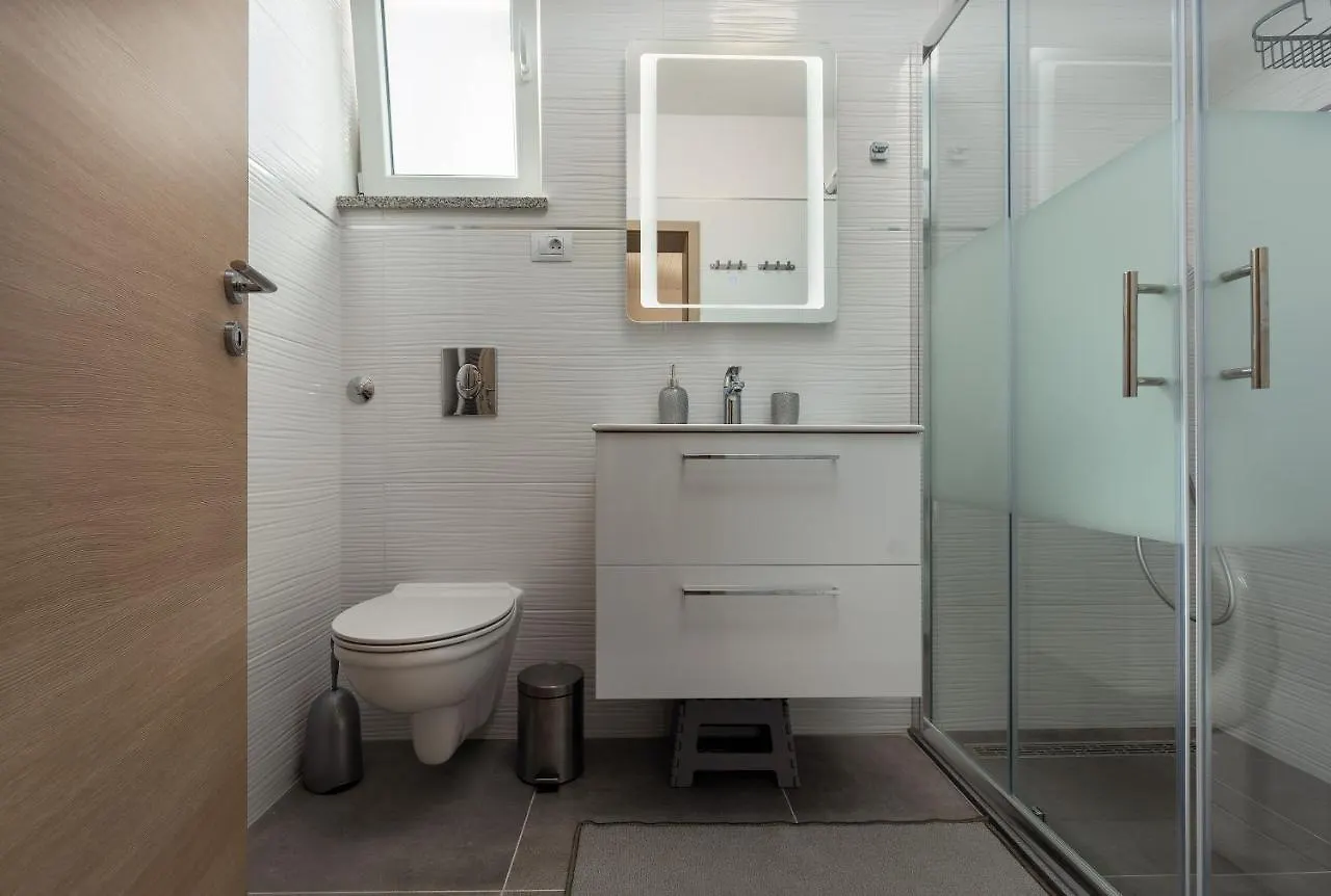 Apartments Elita 로비니