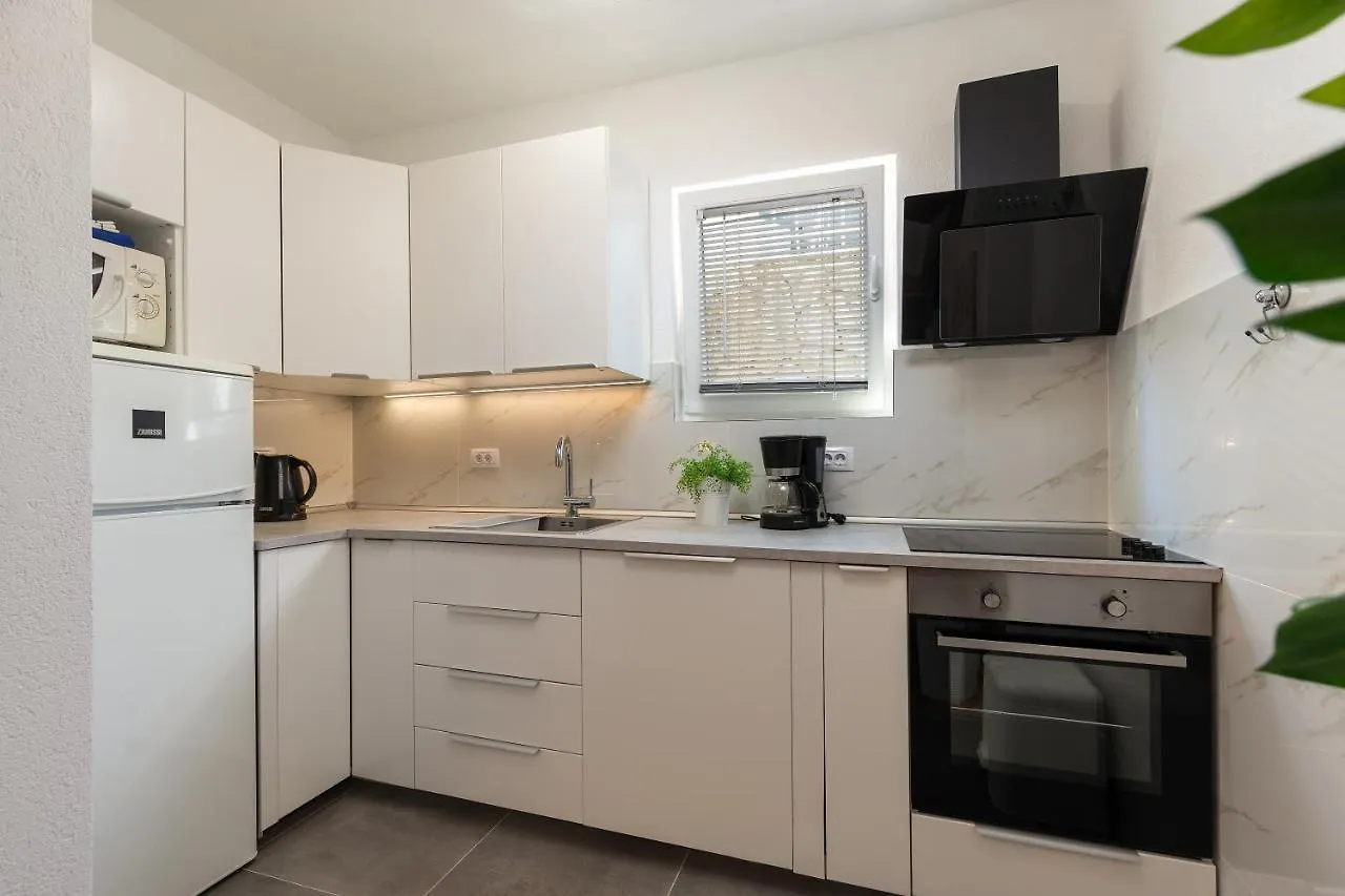 Apartments Elita 로비니